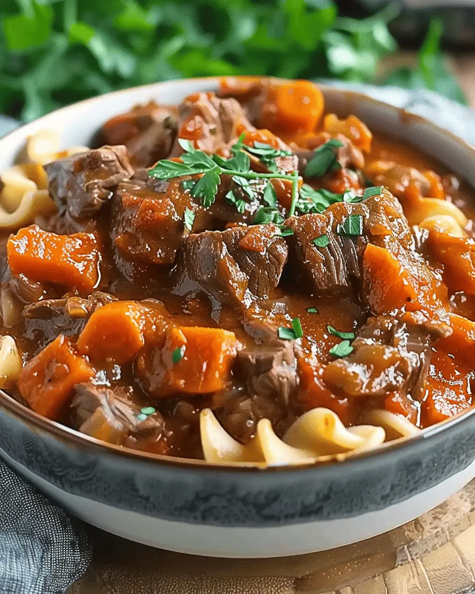 Irresistible Beef Goulash: A Comforting Taste of Home Cooking