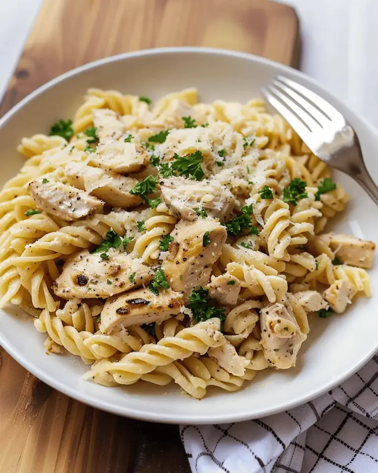 Crockpot Garlic Parmesan Chicken Pasta