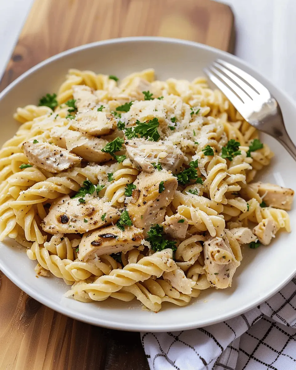 Crockpot Garlic Parmesan Chicken Pasta: Easy & Indulgent Comfort Dish